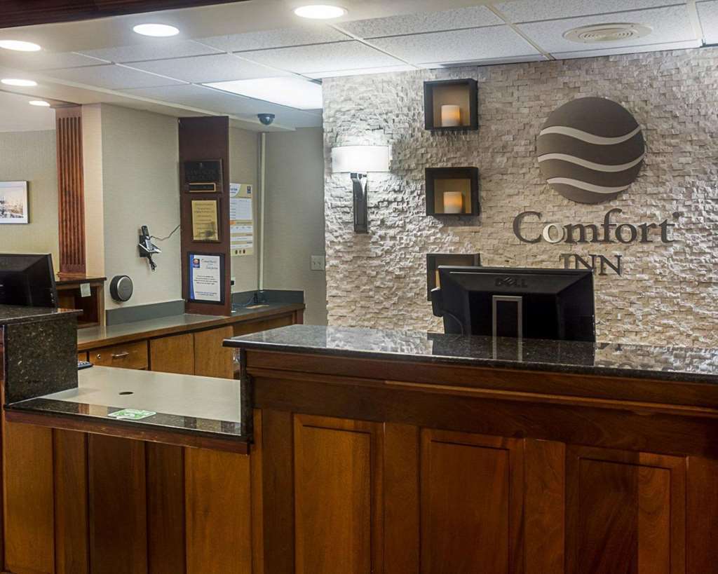 Comfort Inn Newport News - Hampton I-64 İç mekan fotoğraf